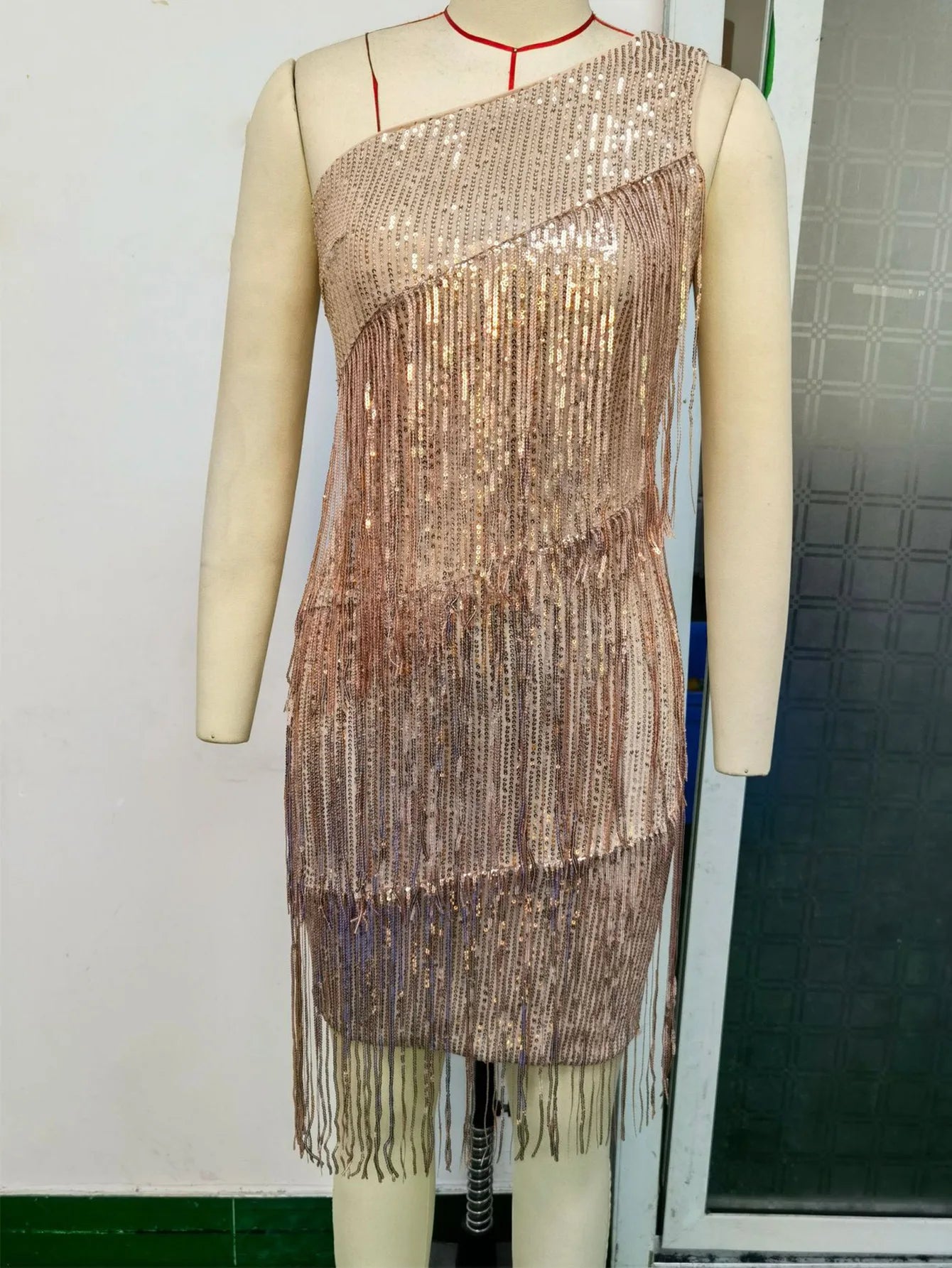 Luxury Sequin One-Shoulder Dress
